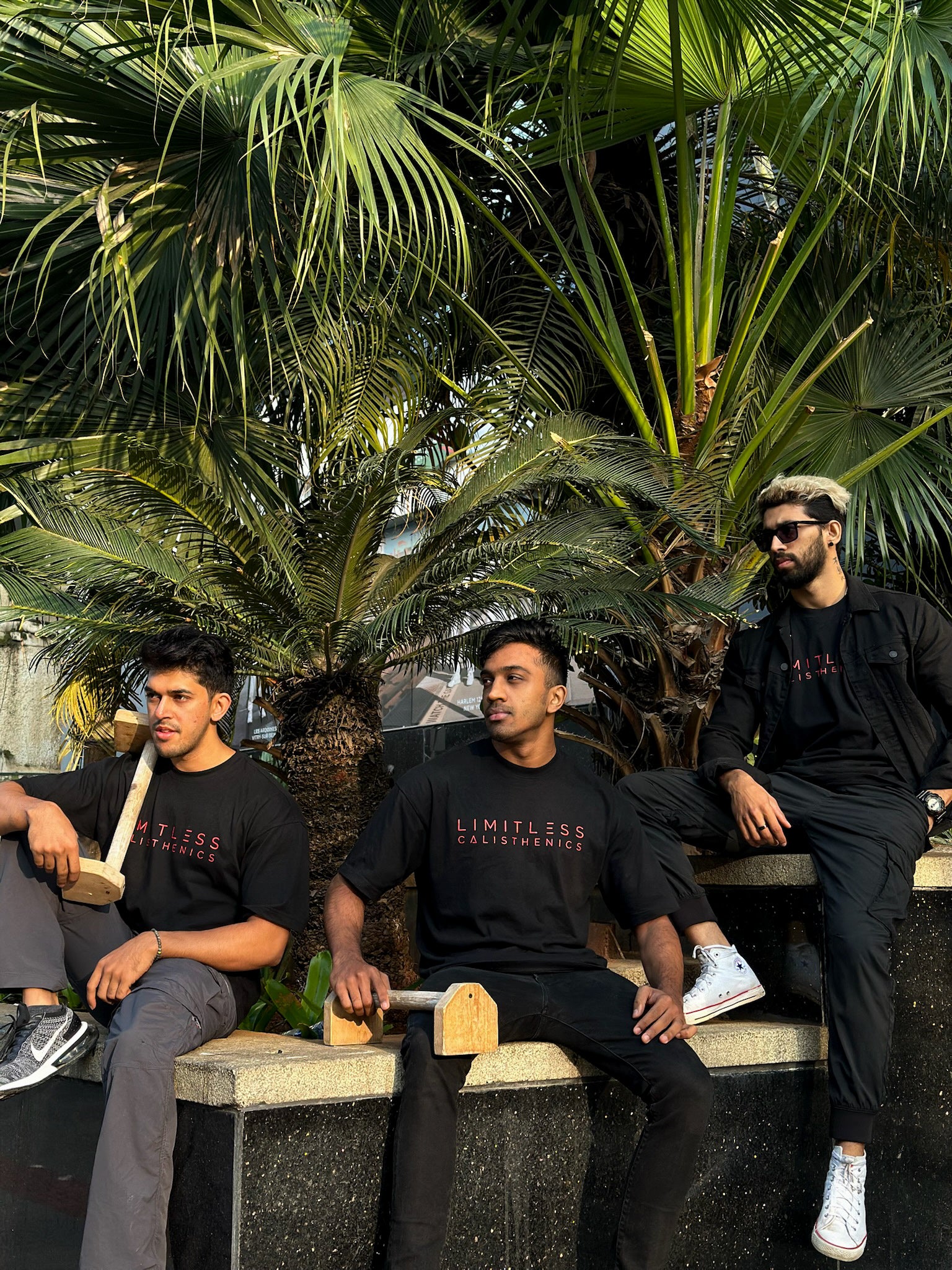 Oversized Black T-shirt